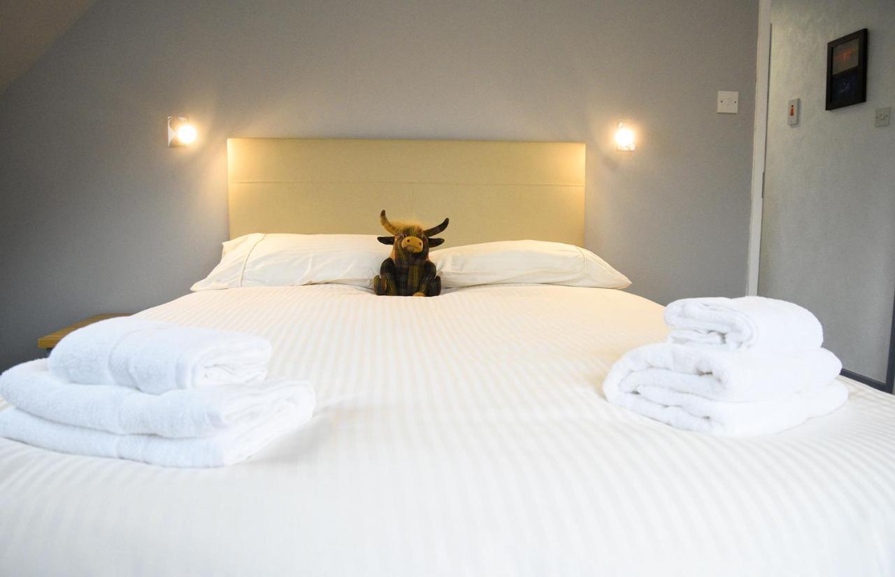 5 Glenconon Bed And Breakfast Уиг Экстерьер фото